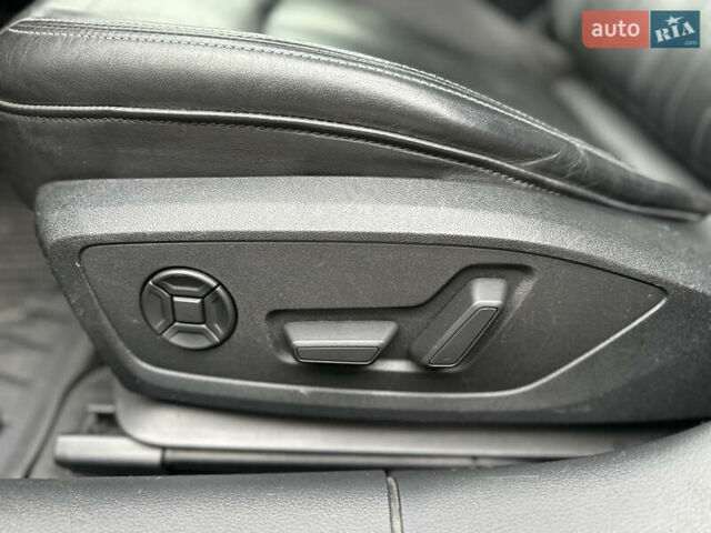 Чорний Ауді А6, об'ємом двигуна 3 л та пробігом 128 тис. км за 38999 $, фото 24 на Automoto.ua