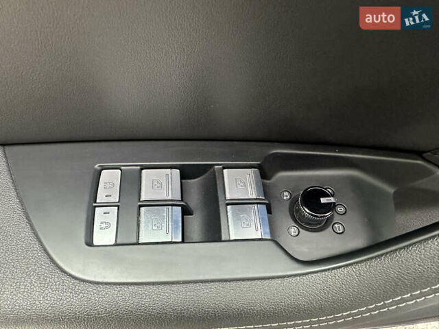 Чорний Ауді А6, об'ємом двигуна 3 л та пробігом 128 тис. км за 38999 $, фото 13 на Automoto.ua