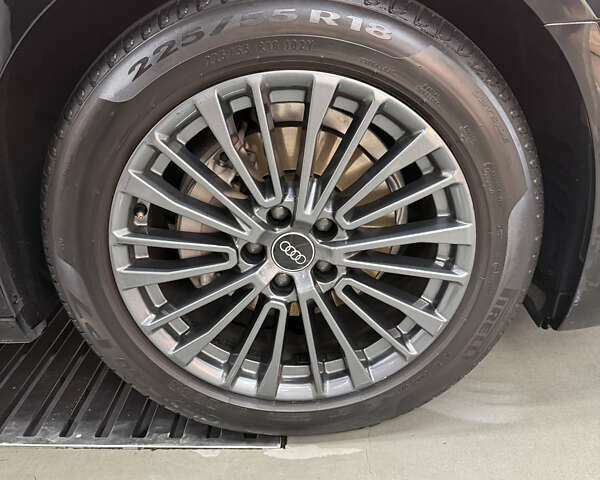 Чорний Ауді А6, об'ємом двигуна 1.97 л та пробігом 22 тис. км за 55000 $, фото 23 на Automoto.ua