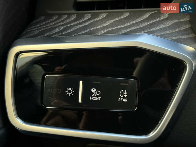 Ауди А6 2023 в Киеве на Automoto.ua Черный Ауди А6, объемом двигателя 2.97 л и пробегом 59 тыс. км за 49000 $, фото 27 на Automoto.ua