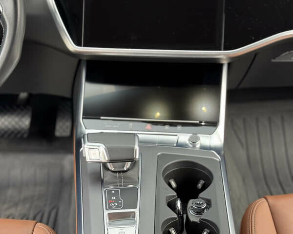 Черный Ауди А6, объемом двигателя 1.97 л и пробегом 50 тыс. км за 50000 $, фото 13 на Automoto.ua