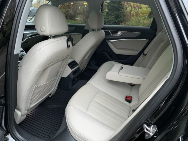 Черный Ауди А6, объемом двигателя 2 л и пробегом 40 тыс. км за 57000 $, фото 4 на Automoto.ua