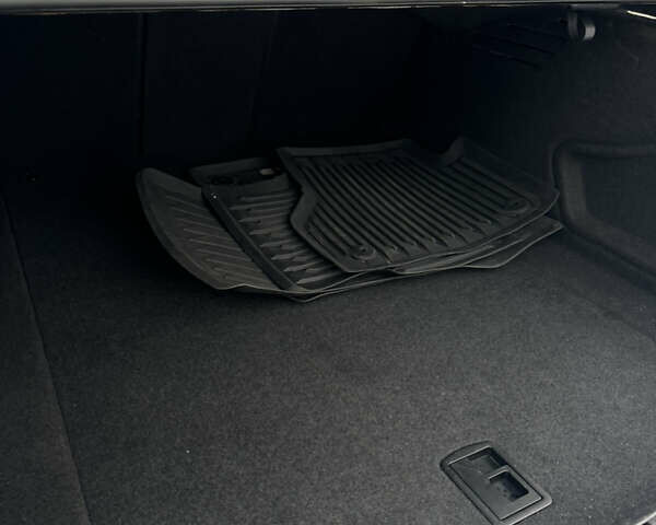 Чорний Ауді А6, об'ємом двигуна 1.98 л та пробігом 29 тис. км за 41000 $, фото 26 на Automoto.ua