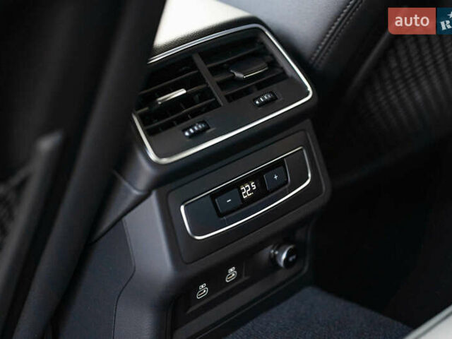 Черный Ауди А6, объемом двигателя 3 л и пробегом 4 тыс. км за 62000 $, фото 43 на Automoto.ua