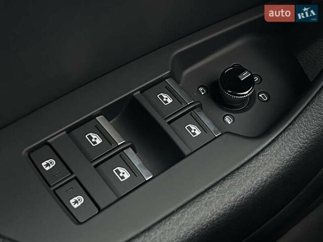 Чорний Ауді А6, об'ємом двигуна 1.98 л та пробігом 6 тис. км за 49900 $, фото 22 на Automoto.ua