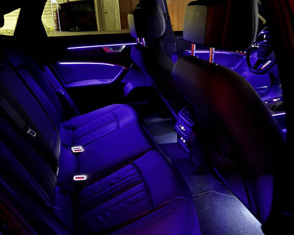 Чорний Ауді А6, об'ємом двигуна 1.98 л та пробігом 29 тис. км за 41000 $, фото 54 на Automoto.ua