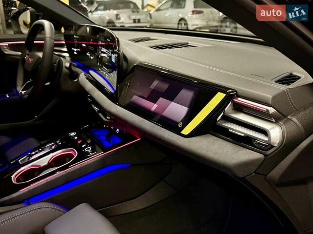 Черный Ауди А6, объемом двигателя 2 л и пробегом 1 тыс. км за 79950 $, фото 84 на Automoto.ua