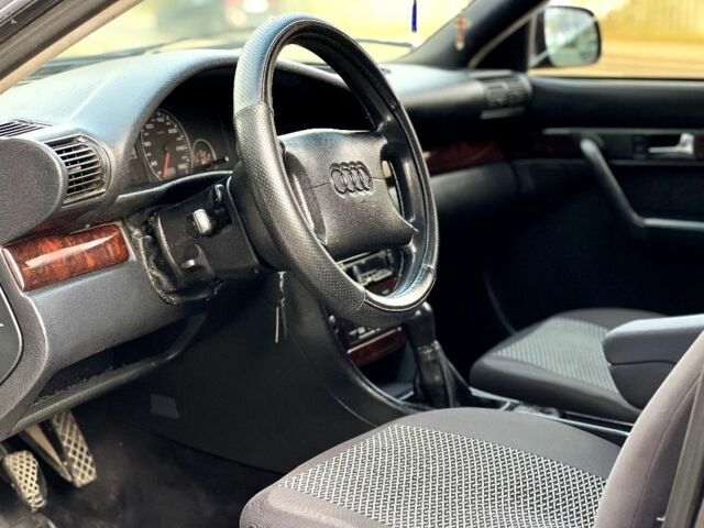 Чорний Ауді А6, об'ємом двигуна 2.8 л та пробігом 331 тис. км за 2800 $, фото 2 на Automoto.ua