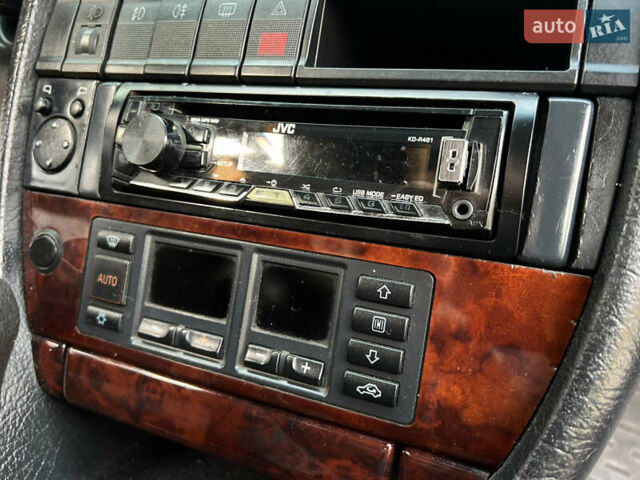 Черный Ауди А6, объемом двигателя 2.77 л и пробегом 331 тыс. км за 3350 $, фото 34 на Automoto.ua