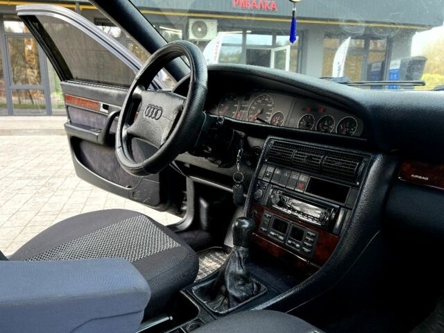 Чорний Ауді А6, об'ємом двигуна 2.8 л та пробігом 331 тис. км за 2800 $, фото 3 на Automoto.ua