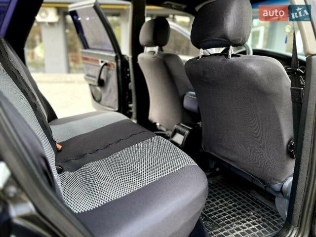 Черный Ауди А6, объемом двигателя 2.8 л и пробегом 331 тыс. км за 2800 $, фото 3 на Automoto.ua