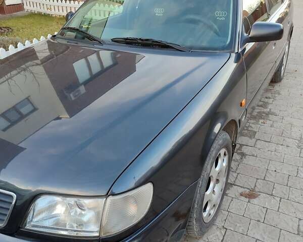 Черный Ауди А6, объемом двигателя 2.8 л и пробегом 350 тыс. км за 3600 $, фото 2 на Automoto.ua