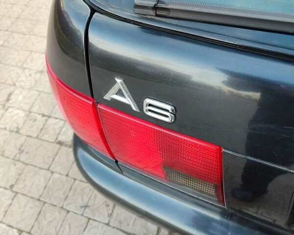 Черный Ауди А6, объемом двигателя 2.8 л и пробегом 350 тыс. км за 3600 $, фото 3 на Automoto.ua