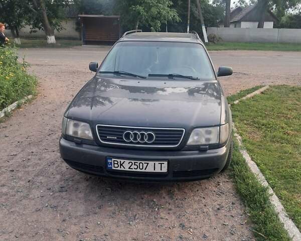 Черный Ауди А6, объемом двигателя 2.5 л и пробегом 700 тыс. км за 4200 $, фото 7 на Automoto.ua