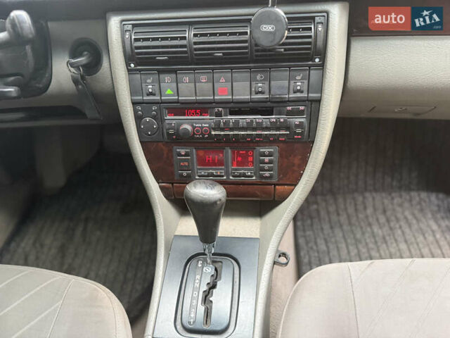 Черный Ауди А6, объемом двигателя 2.6 л и пробегом 273 тыс. км за 3500 $, фото 30 на Automoto.ua