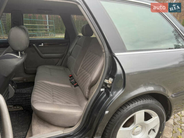 Черный Ауди А6, объемом двигателя 2.6 л и пробегом 273 тыс. км за 3500 $, фото 27 на Automoto.ua