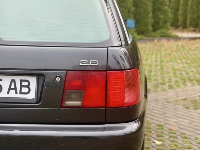 Ауді А6 1997 у Харкові на Automoto.ua Чорний Ауді А6, об'ємом двигуна 2.6 л та пробігом 273 тис. км за 3500 $, фото 4 на Automoto.ua