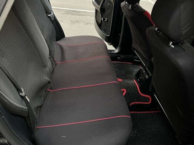 Чорний Ауді А6, об'ємом двигуна 2.8 л та пробігом 438 тис. км за 2699 $, фото 16 на Automoto.ua