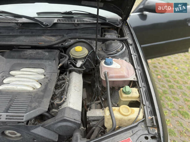 Черный Ауди А6, объемом двигателя 2.6 л и пробегом 273 тыс. км за 3500 $, фото 35 на Automoto.ua