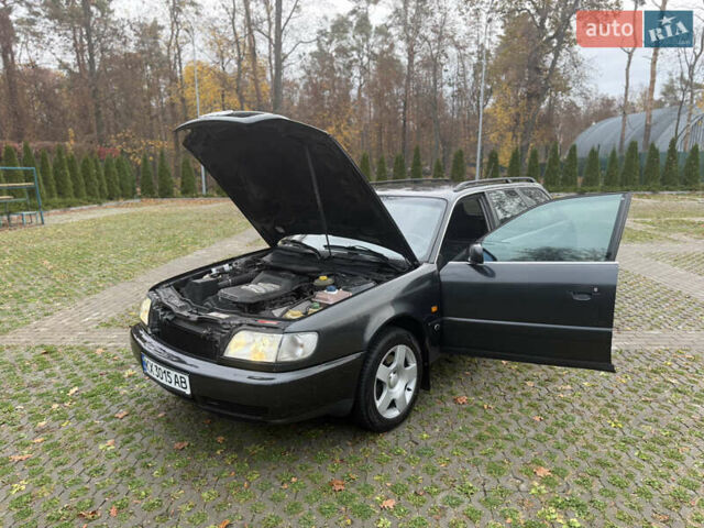 Черный Ауди А6, объемом двигателя 2.6 л и пробегом 273 тыс. км за 3500 $, фото 41 на Automoto.ua