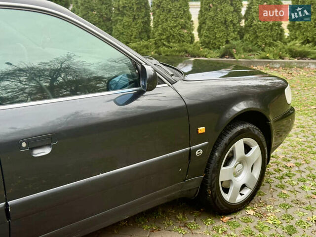 Черный Ауди А6, объемом двигателя 2.6 л и пробегом 273 тыс. км за 3500 $, фото 13 на Automoto.ua