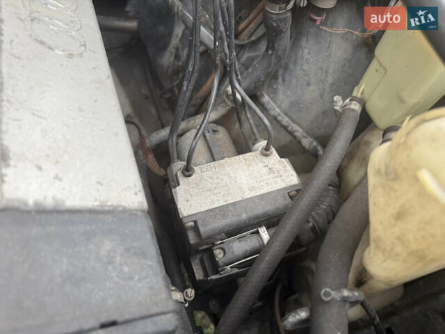 Черный Ауди А6, объемом двигателя 2.6 л и пробегом 273 тыс. км за 3500 $, фото 39 на Automoto.ua