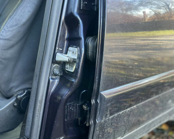 Черный Ауди А6, объемом двигателя 1.9 л и пробегом 401 тыс. км за 1750 $, фото 10 на Automoto.ua