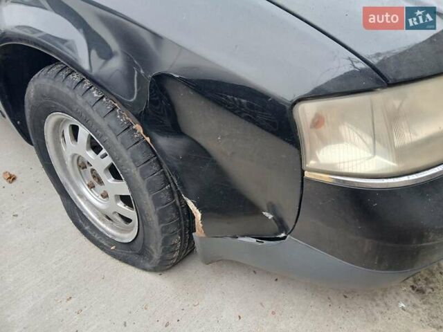 Черный Ауди А6, объемом двигателя 2.5 л и пробегом 350 тыс. км за 3200 $, фото 1 на Automoto.ua