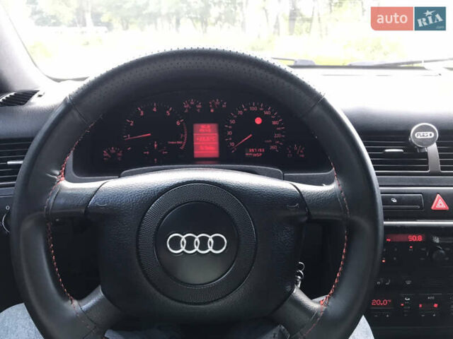 Черный Ауди А6, объемом двигателя 1.78 л и пробегом 397 тыс. км за 4600 $, фото 12 на Automoto.ua