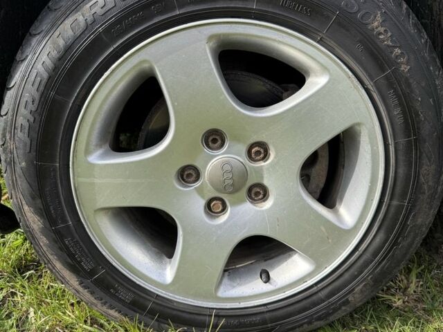 Черный Ауди А6, объемом двигателя 2.5 л и пробегом 350 тыс. км за 3699 $, фото 21 на Automoto.ua