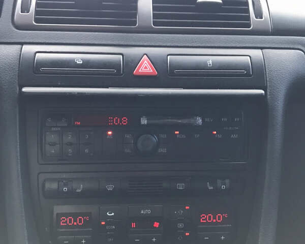 Черный Ауди А6, объемом двигателя 1.78 л и пробегом 397 тыс. км за 4600 $, фото 11 на Automoto.ua