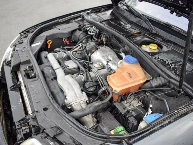 Чорний Ауді А6, об'ємом двигуна 2.5 л та пробігом 345 тис. км за 4200 $, фото 13 на Automoto.ua