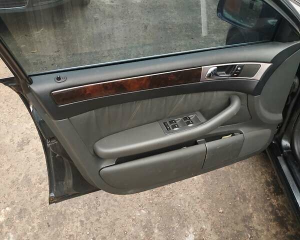 Чорний Ауді А6, об'ємом двигуна 1.8 л та пробігом 250 тис. км за 5000 $, фото 13 на Automoto.ua