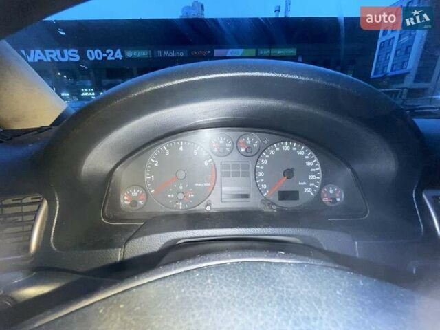 Черный Ауди А6, объемом двигателя 2.8 л и пробегом 536 тыс. км за 4000 $, фото 4 на Automoto.ua