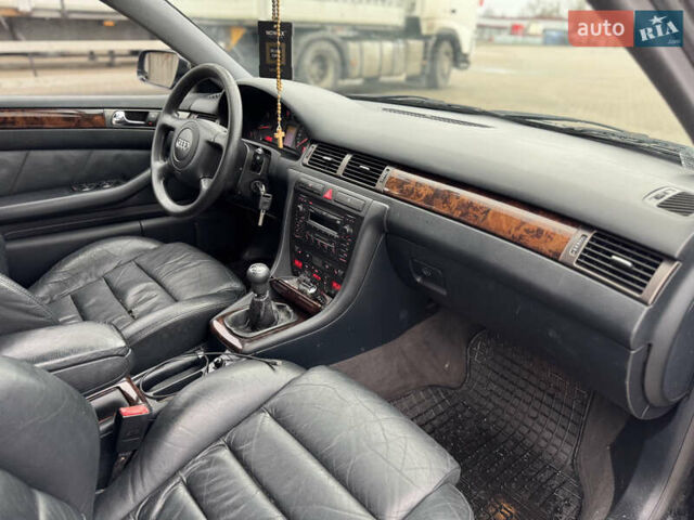 Черный Ауди А6, объемом двигателя 2.5 л и пробегом 326 тыс. км за 2250 $, фото 15 на Automoto.ua