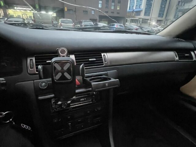 Черный Ауди А6, объемом двигателя 2.8 л и пробегом 536 тыс. км за 4000 $, фото 6 на Automoto.ua