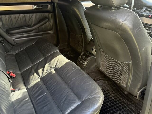 Черный Ауди А6, объемом двигателя 2.5 л и пробегом 350 тыс. км за 3699 $, фото 16 на Automoto.ua