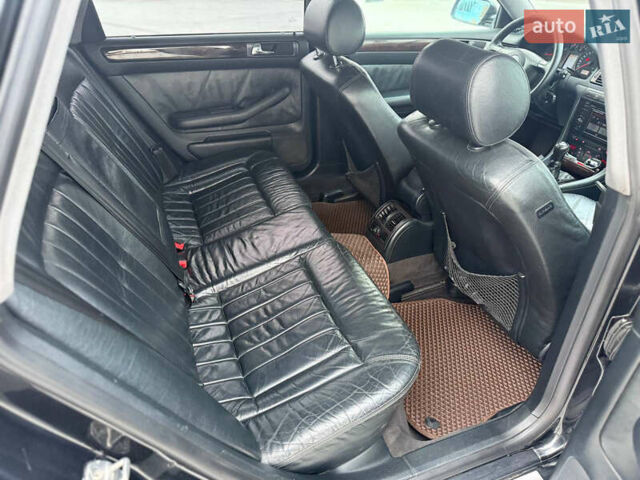 Черный Ауди А6, объемом двигателя 2.5 л и пробегом 376 тыс. км за 3999 $, фото 22 на Automoto.ua