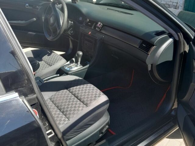 Черный Ауди А6, объемом двигателя 2.5 л и пробегом 380 тыс. км за 5300 $, фото 9 на Automoto.ua