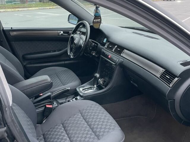 Черный Ауди А6, объемом двигателя 2.5 л и пробегом 200 тыс. км за 1900 $, фото 10 на Automoto.ua