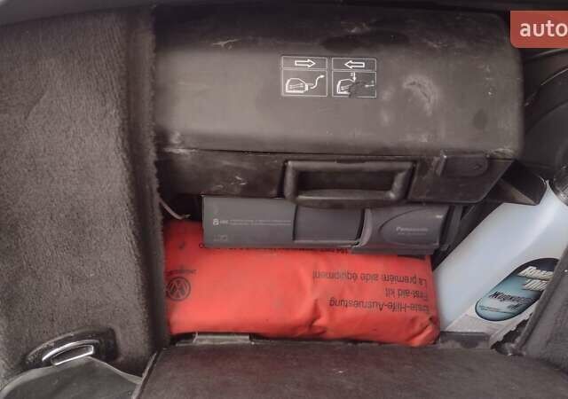 Черный Ауди А6, объемом двигателя 2.5 л и пробегом 310 тыс. км за 4800 $, фото 9 на Automoto.ua