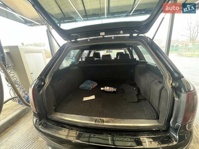 Черный Ауди А6, объемом двигателя 2.5 л и пробегом 380 тыс. км за 4750 $, фото 6 на Automoto.ua