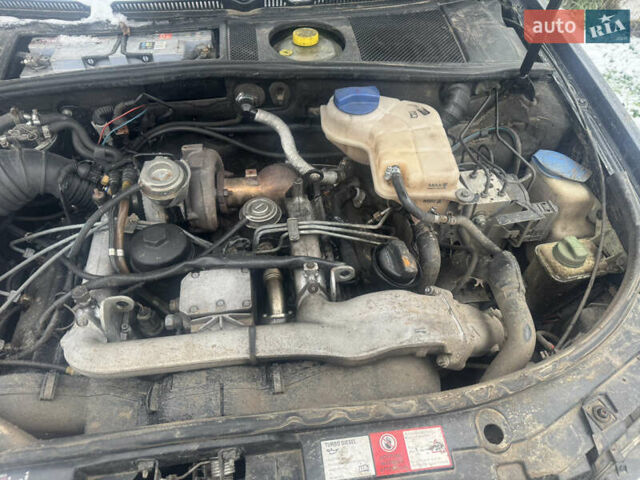 Черный Ауди А6, объемом двигателя 2.5 л и пробегом 338 тыс. км за 5400 $, фото 21 на Automoto.ua