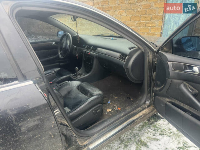 Черный Ауди А6, объемом двигателя 2.5 л и пробегом 338 тыс. км за 5400 $, фото 31 на Automoto.ua