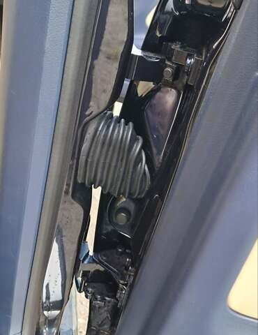 Черный Ауди А6, объемом двигателя 2.5 л и пробегом 383 тыс. км за 4650 $, фото 16 на Automoto.ua