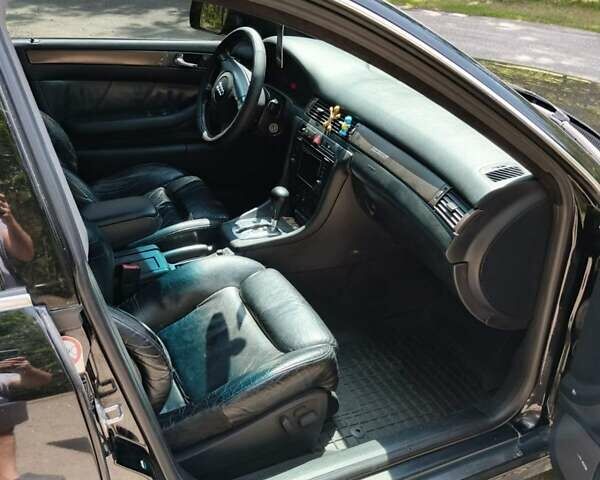 Черный Ауди А6, объемом двигателя 2.5 л и пробегом 395 тыс. км за 4500 $, фото 12 на Automoto.ua