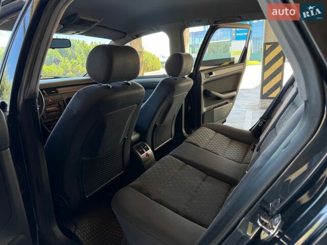 Чорний Ауді А6, об'ємом двигуна 2.5 л та пробігом 190 тис. км за 4500 $, фото 30 на Automoto.ua
