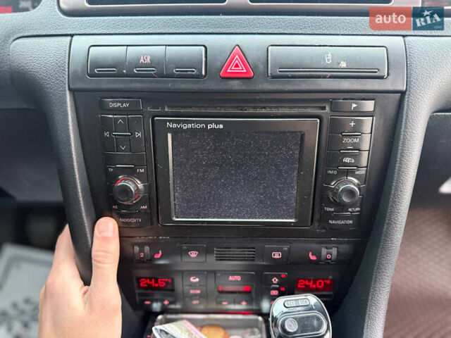 Черный Ауди А6, объемом двигателя 2.5 л и пробегом 376 тыс. км за 3999 $, фото 23 на Automoto.ua