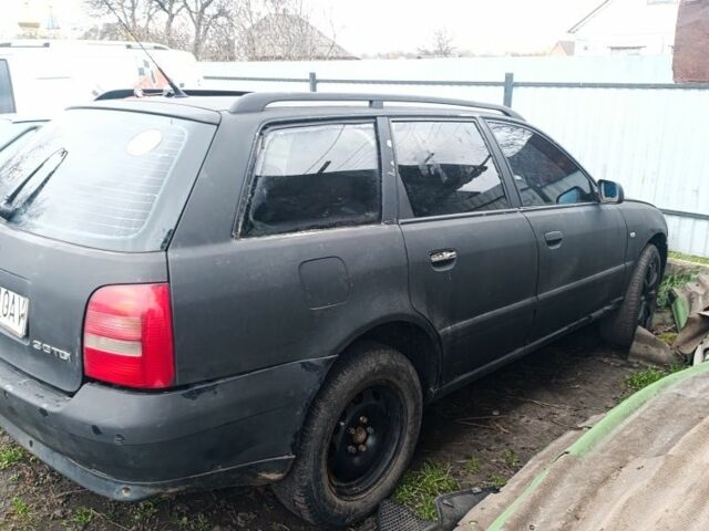 Черный Ауди А6, объемом двигателя 2 л и пробегом 111 тыс. км за 900 $, фото 3 на Automoto.ua