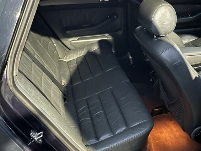 Черный Ауди А6, объемом двигателя 2.5 л и пробегом 380 тыс. км за 1999 $, фото 12 на Automoto.ua